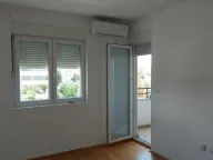 Izdavanje, jednosoban stan, 48m², Stari Aerodrom, Podgorica - image 4