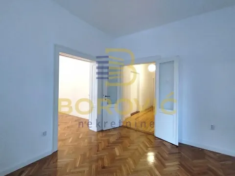 Izdavanje, dvosoban stan, 61m², Neimar, Vračar Sve Podlokacije - image 4