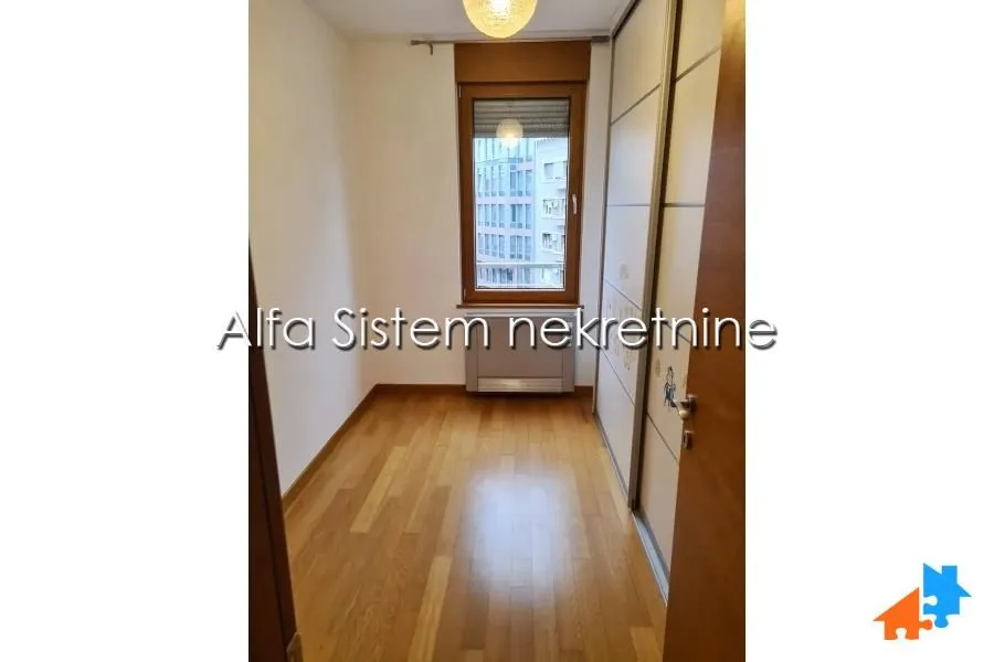 Rent, three bedroom apartment, 82m², Vračar Hram, Vračar Sve Podlokacije