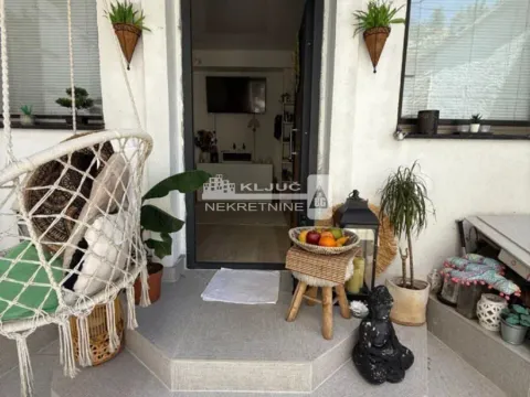 Prodaja, dvosoban stan, 87m², Đeram Pijaca, Beograd - image 19