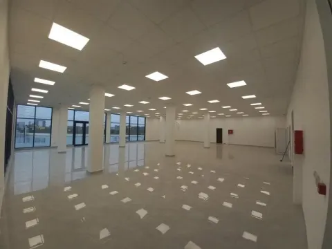 Sale, office space, 3100m², Ledine, Beograd - image 19