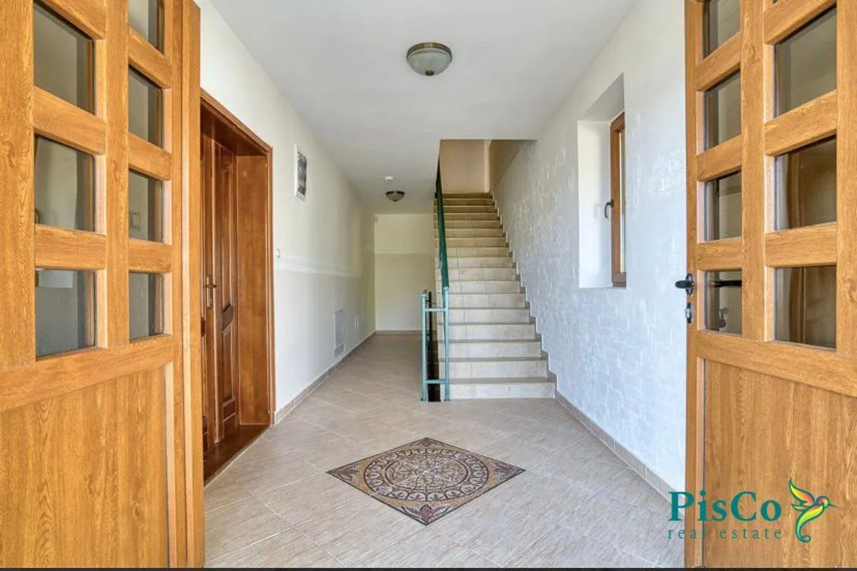 Sale, apartment, 466m², Reževići, Budva