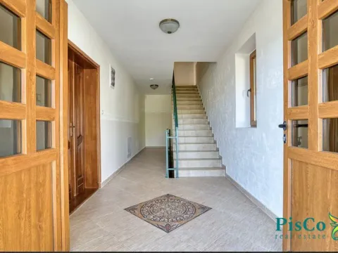 Prodaja, stan, 466m², Reževići, Budva - image 3