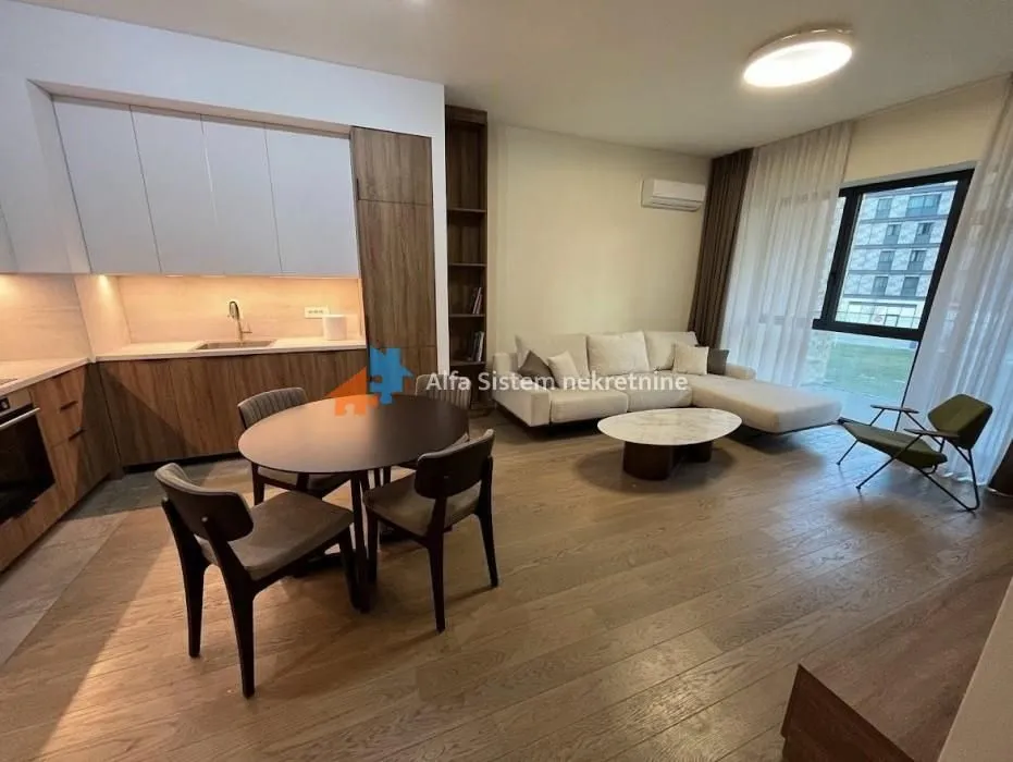 Rent, three bedroom apartment, 79m², Savski Venac, Beograd