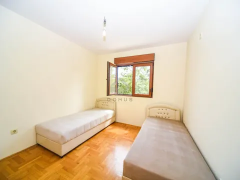 Prodaja, dvosoban stan, 64m², Stari Aerodrom, Podgorica - image 6