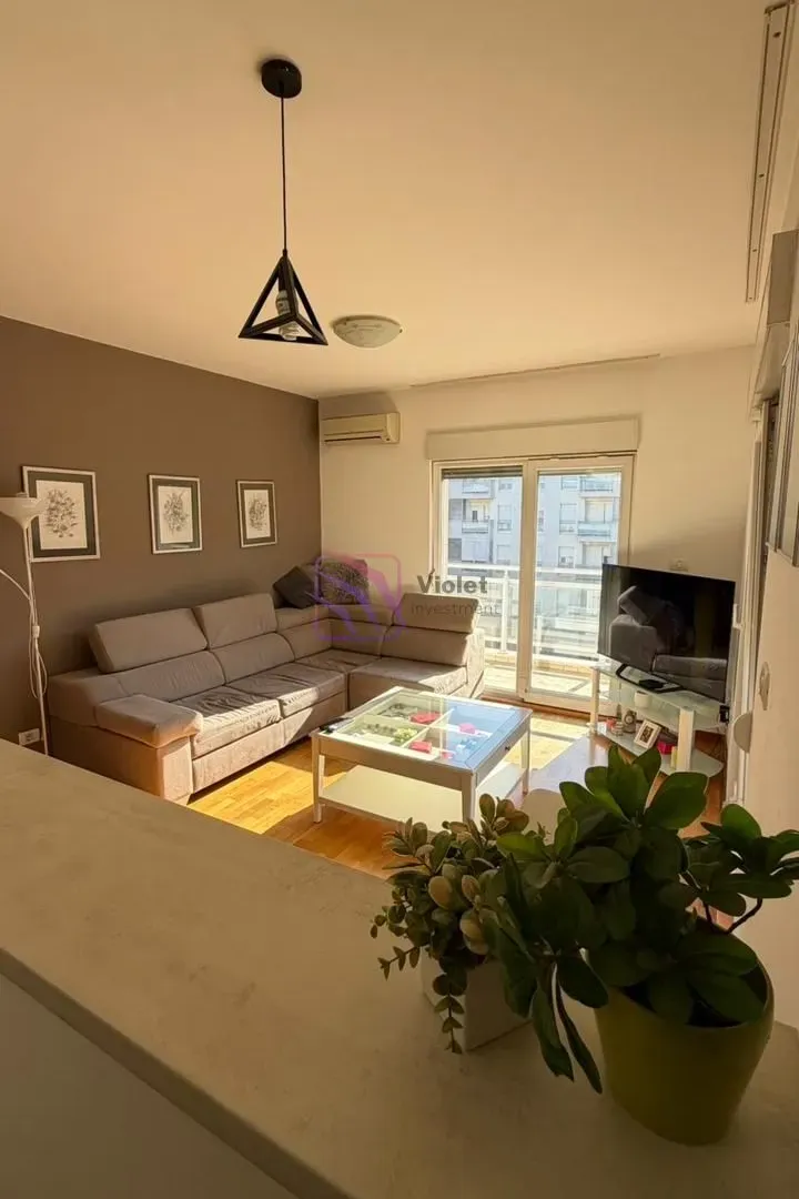 Rent, two bedroom apartment, 63m², City Kvart, Podgorica
