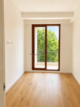 Izdavanje, trosoban stan, 100m², Centar, Podgorica - image 6