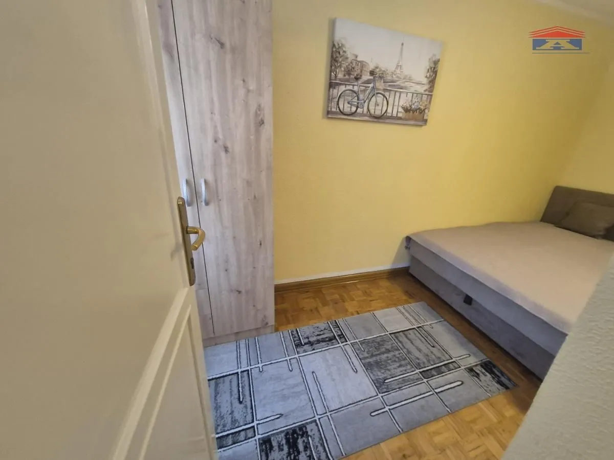 Izdavanje, jednosoban stan, 47m², Bulevar Oslobodjenja, Novi Sad Sve Podlokacije