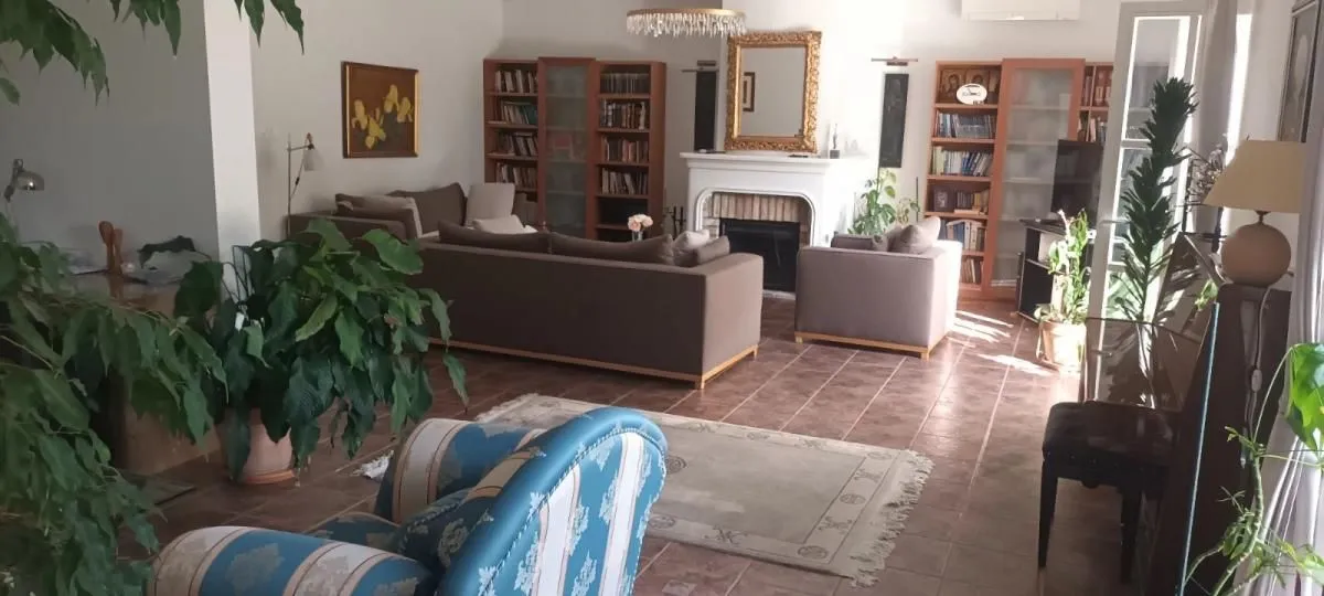 Rent, house, 280m², Zvezdarska Šuma, Zvezdara Sve Podlokacije
