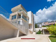 Sale, house, 400m², Bečići, Budva - image 30
