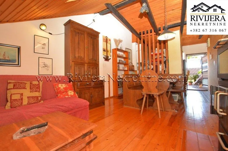 Prodaja, kuća, 171m², Centar, Herceg Novi