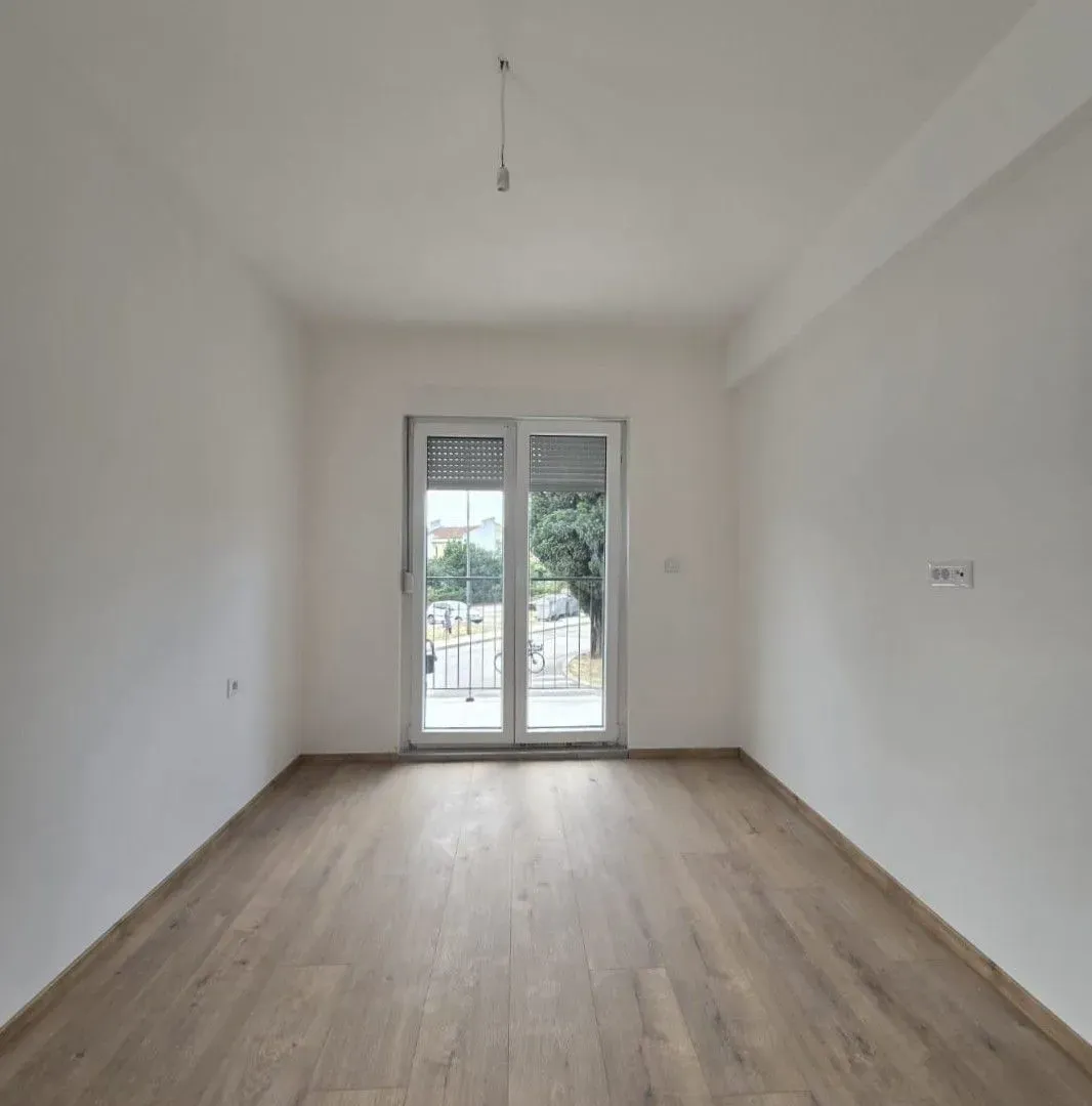 Izdavanje, trosoban stan, 83m², Zabjelo, Podgorica