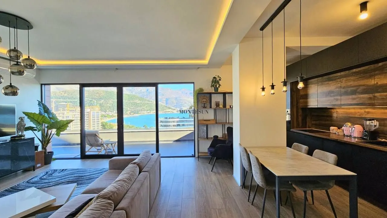 Rent, three bedroom apartment, 50m², Centar, Budva