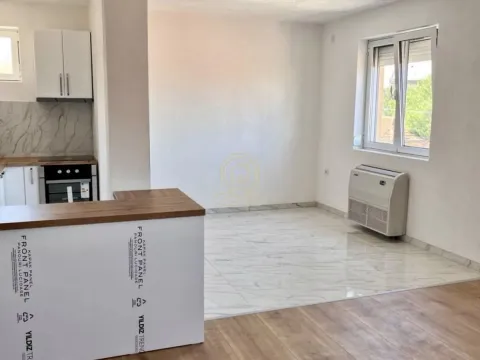 Rent, four bedroom apartment, 80m², Medijana, Niš - image 3