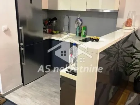 Rent, two bedroom apartment, 50m², Banjica, Voždovac Sve Podlokacije - image 6