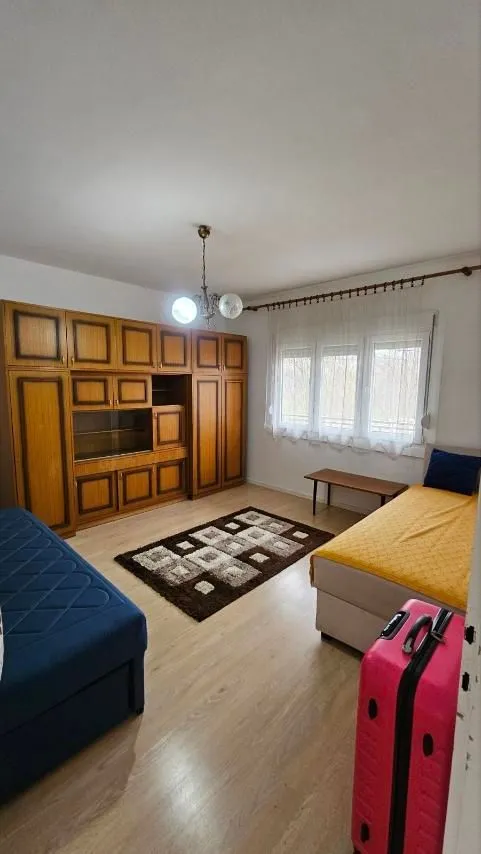 Rent, house, 100m², Zagorič, Podgorica
