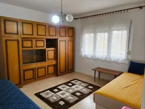 Rent, house, 100m², Zagorič, Podgorica - image 11