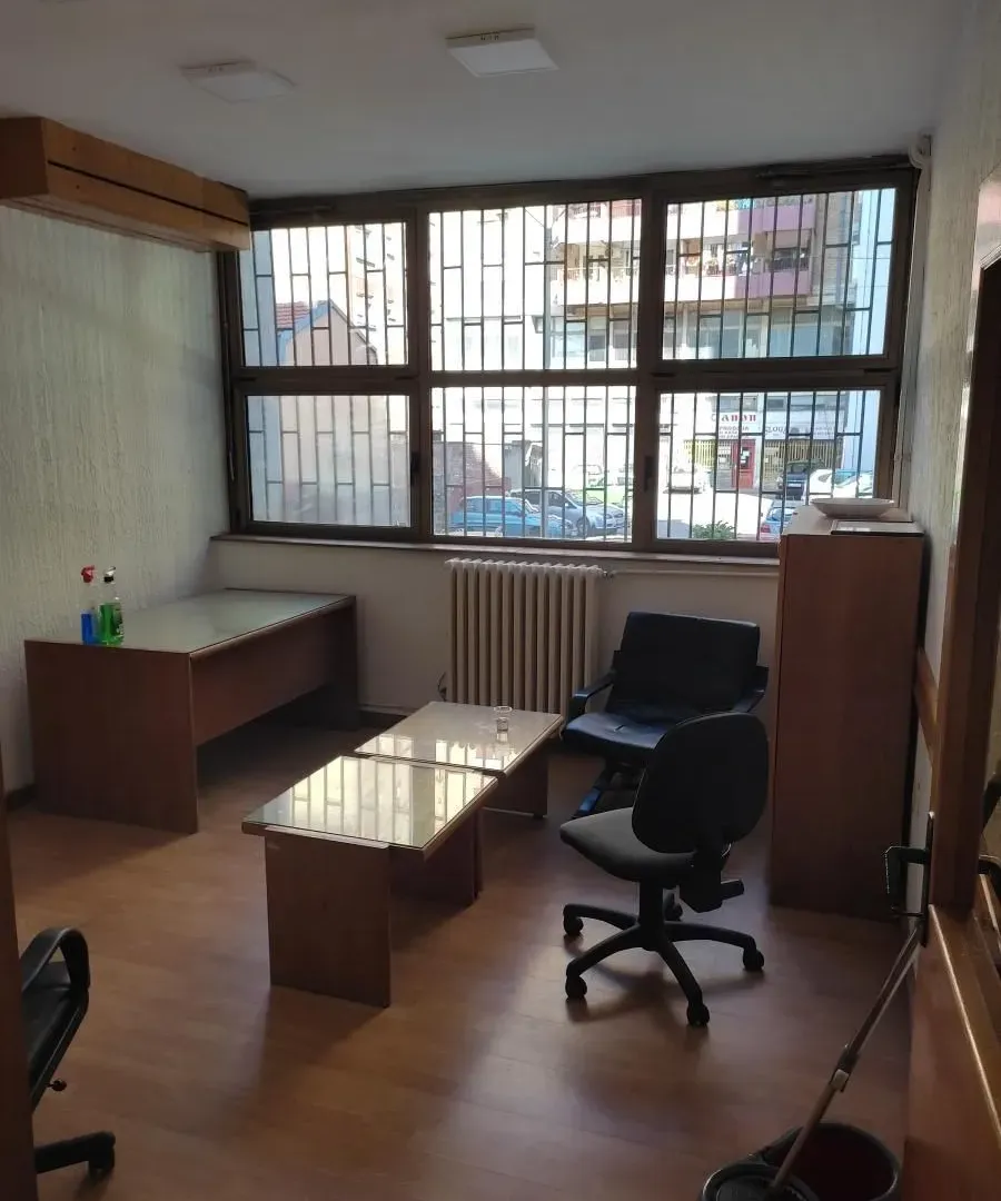 Rent, office space, 260m², Centar, Niš