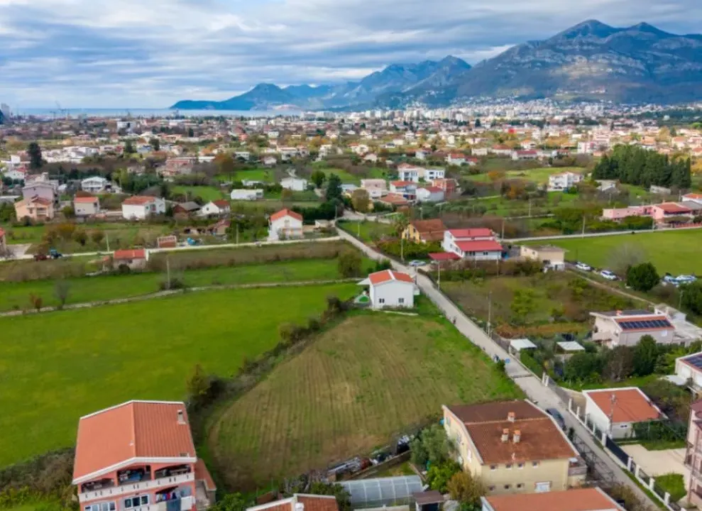 Prodaja, plac, 2300m², Polje, Bar