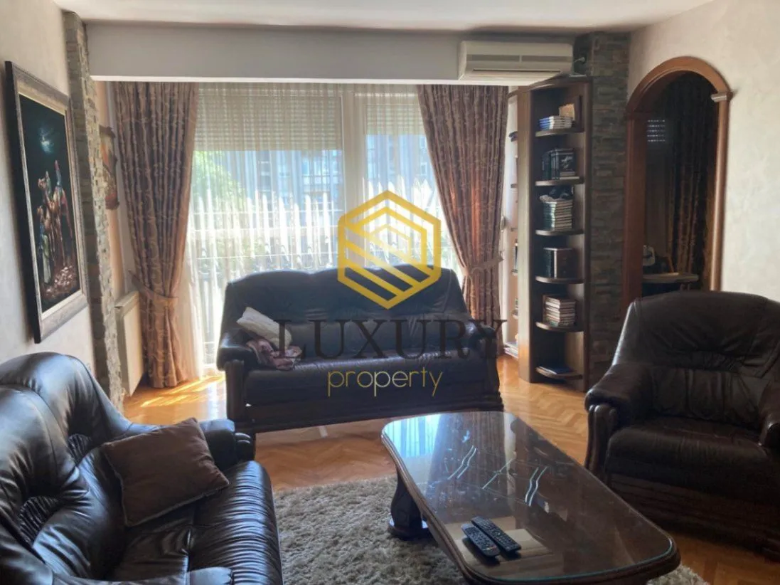 Rent, apartment, 95m², Centar, Podgorica