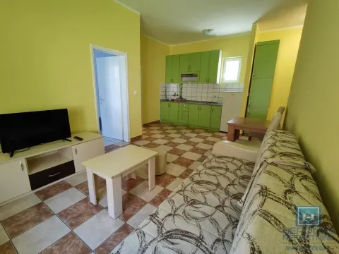 Prodaja, jednosoban stan, 45m², Centar, Jagodina