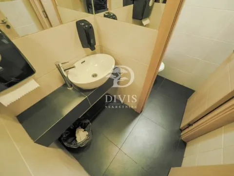 Sale, office space, 142m², Crveni Krst, Beograd - image 13