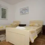 Sale, four bedroom apartment, 400m², Petrovac, Budva - image 10