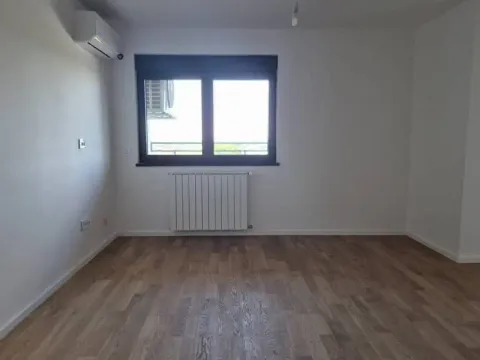 Prodaja, trosoban stan, 71m², Hala Pionir, Palilula Sve Podlokacije - image 6