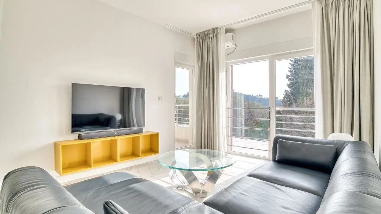Sale, two bedroom apartment, 60m², Petrovac, Budva