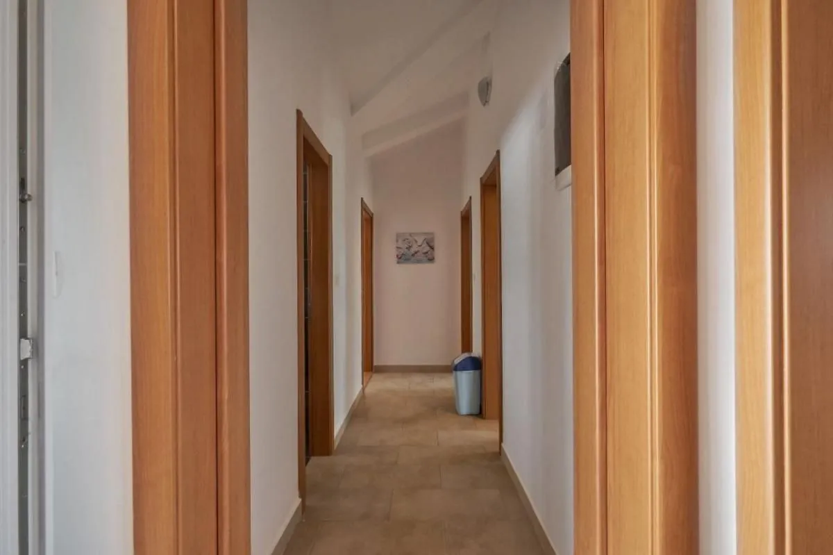 Rent, two bedroom apartment, 70m², Centar, Tivat