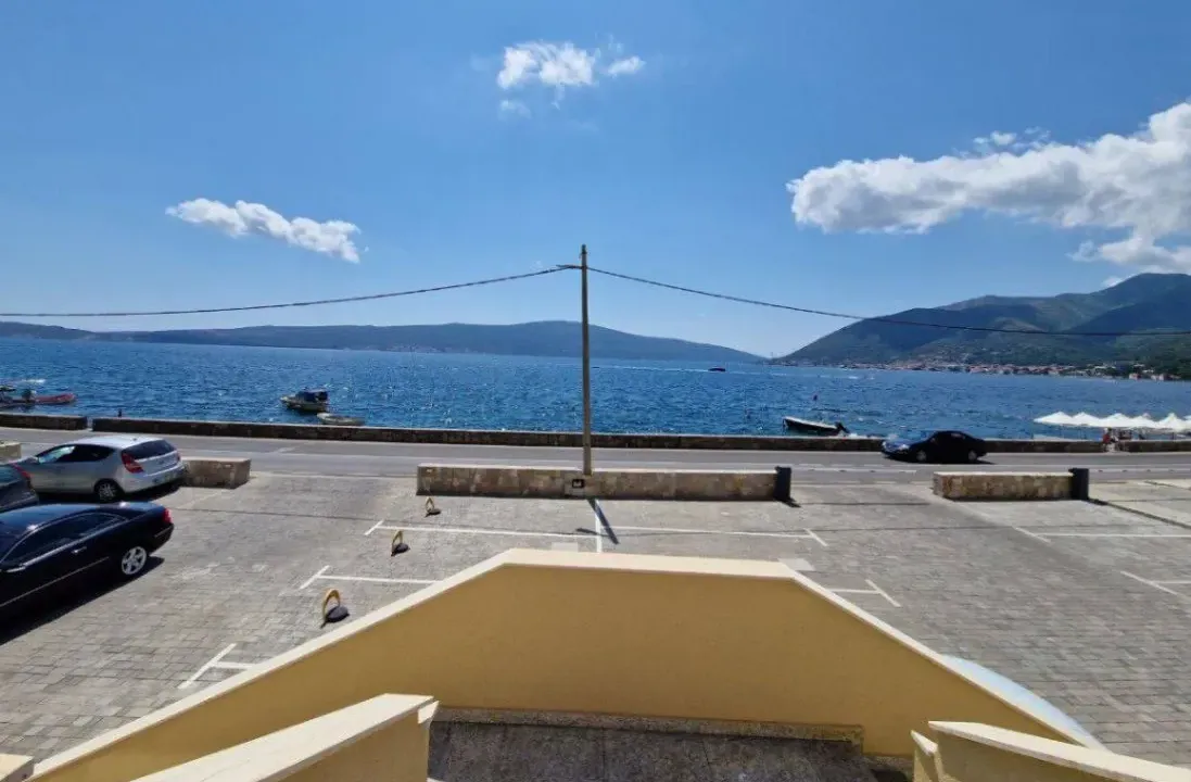 Sale, three bedroom apartment, 88m², Tivat, Crna Gora