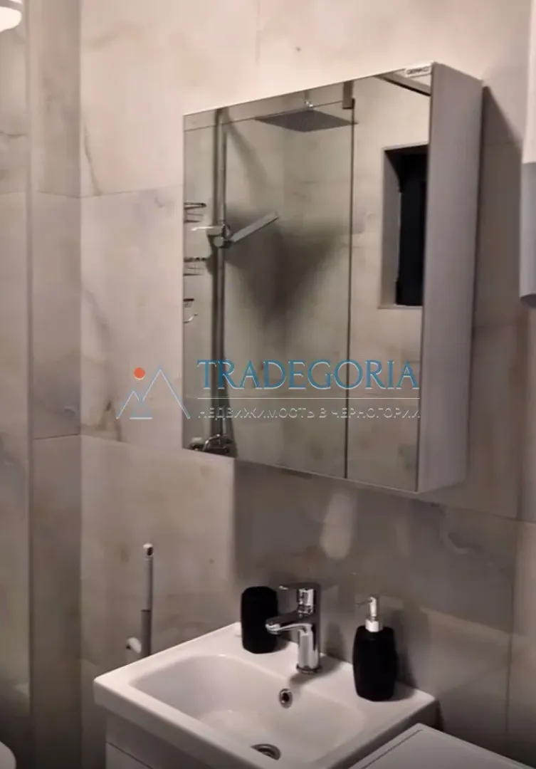 Prodaja, jednosoban stan, 45m², Dobra Voda, Bar