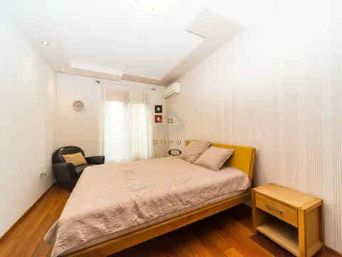 Izdavanje, dvosoban stan, 76m², Centar, Podgorica - image 6