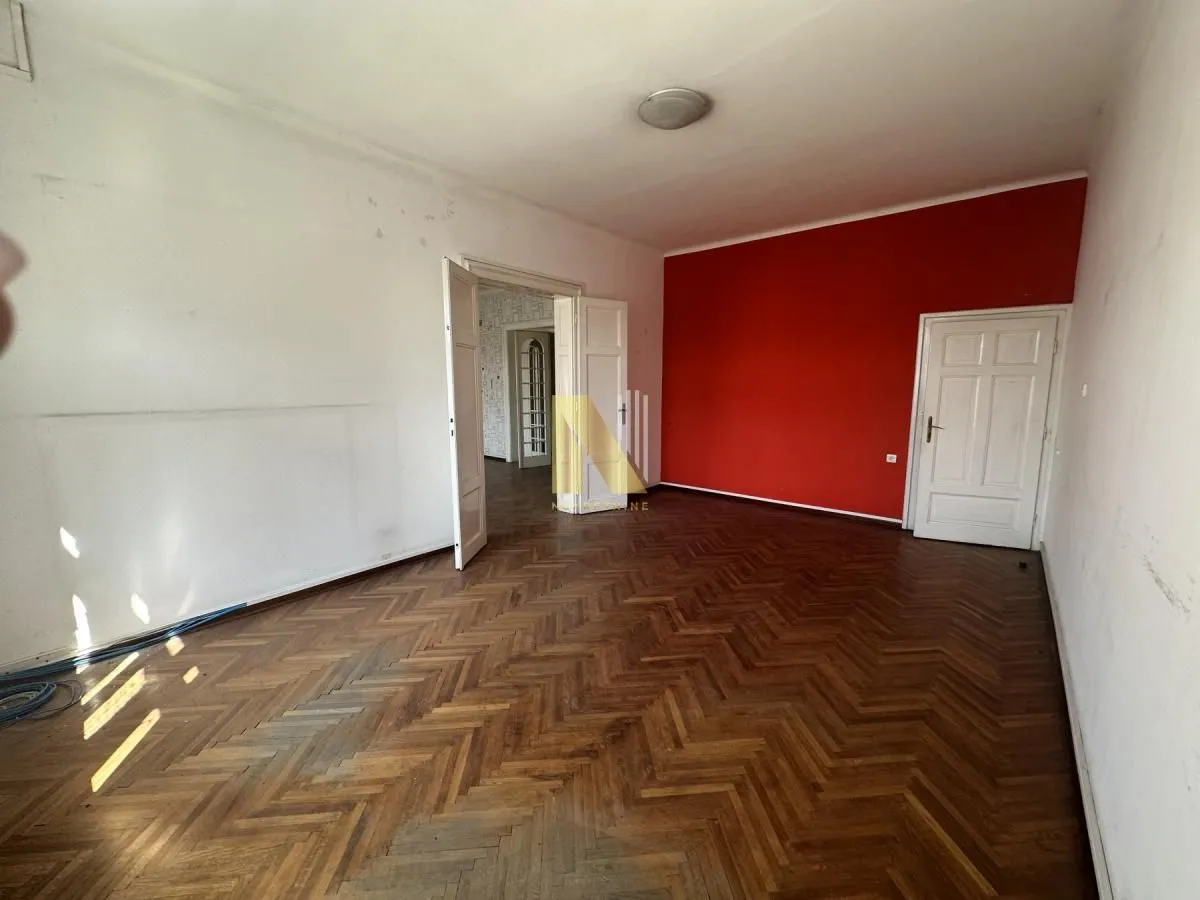 Rent, four bedroom apartment, 163m², Centar, Novi Sad