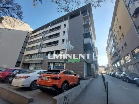 Izdavanje, trosoban stan, 53m², Tašmajdan, Palilula Sve Podlokacije - image 15