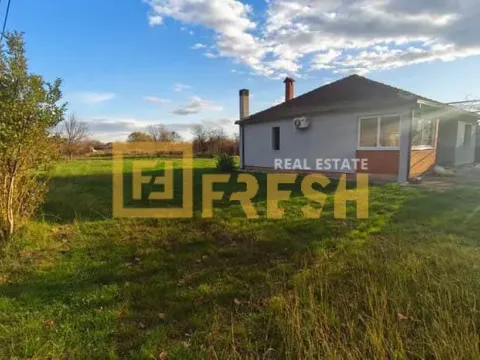 Prodaja, kuća, 122m², Danilovgrad, Crna Gora - image 1