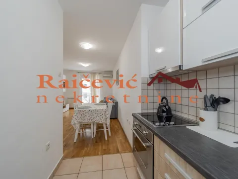 Izdavanje, dvosoban stan, 45m², Gradska Bolnica, Zvezdara Sve Podlokacije - image 12