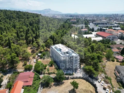 Prodaja, trosoban stan, 101m², Centar, Podgorica - image 6