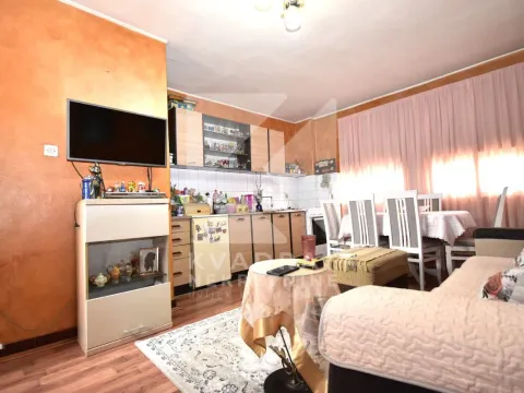 Prodaja, dvosoban stan, 77m2, Centar, Podgorica Prodaja, dvosoban stan, 77m2, Centar, Podgorica