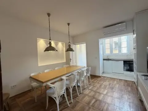 Rent, three bedroom apartment, 69m², Kalenić Pijaca, Vračar Sve Podlokacije - image 13