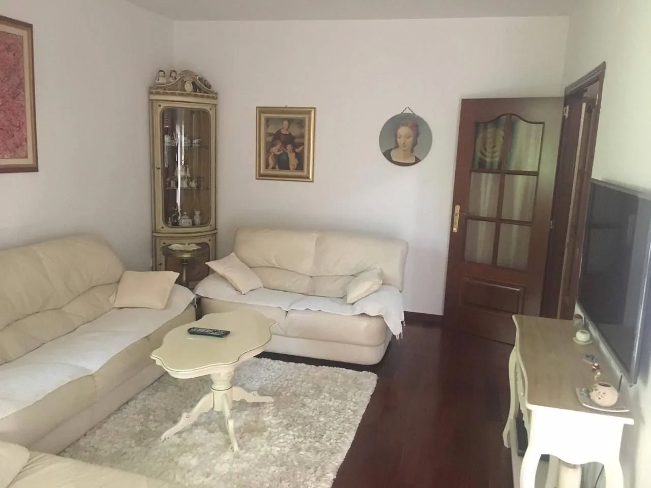 Izdavanje, trosoban stan, 100m², Gorica C, Podgorica