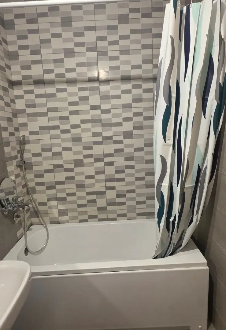 Izdavanje, jednosoban stan, 45m², Kava, Tivat