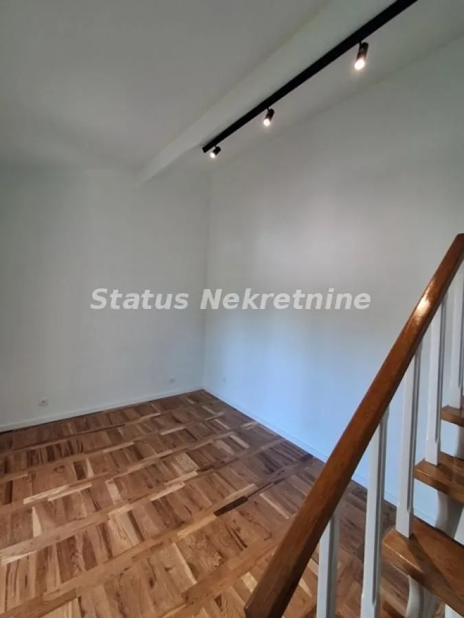 Prodaja, dvosoban stan, 47m², Adamovićevo Naselje, Novi Sad Sve Podlokacije
