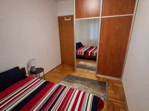 Izdavanje, jednosoban stan, 47m², Stari Aerodrom, Podgorica - image 5