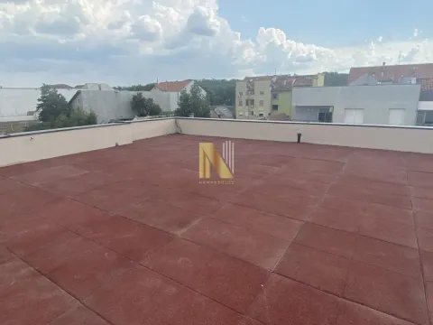 Rent, office space, 350m², Petrovaradin, Novi Sad - image 16