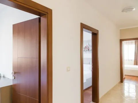 Prodaja, trosoban stan, 107m², Bečići, Budva - image 4