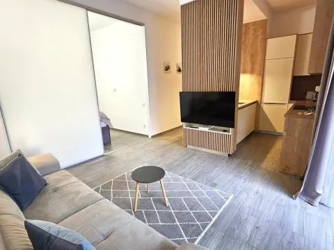 Prodaja, jednosoban stan, 44m², Bečići, Budva - image 12