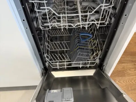 Sale, one bedroom apartment, 48m², Stari Aerodrom, Podgorica - image 8