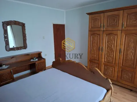 Izdavanje, kuća, 100m², Zagorič, Podgorica - image 7