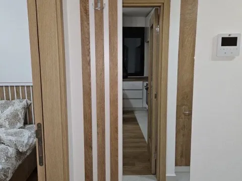 Izdavanje, dvosoban stan, 60m², City Kvart, Podgorica - image 5